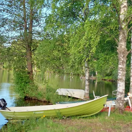 Taideniityn Huoneisto Taika 1 - 6lle Varkaus