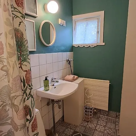 Taideniityn Taika 1 - 6lle Appartement *